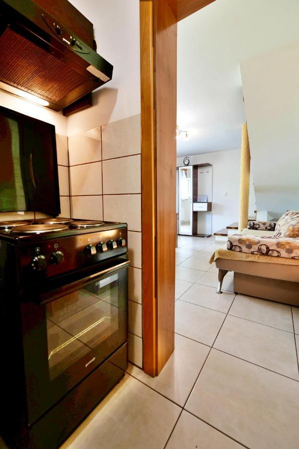 Apartman Leona Rakovica Exterior photo